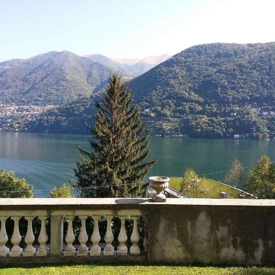Villa Ortensia Laglio 0*,